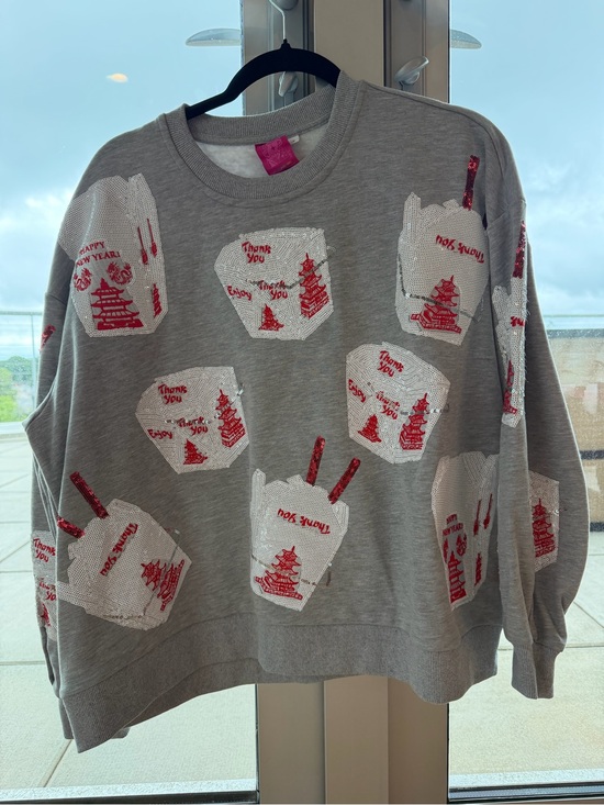 QUEEN OF SPARKLES Tops - QUEEN OF SPARKLES Gray Crewneck Sweatshirt with Pink Logo Tag